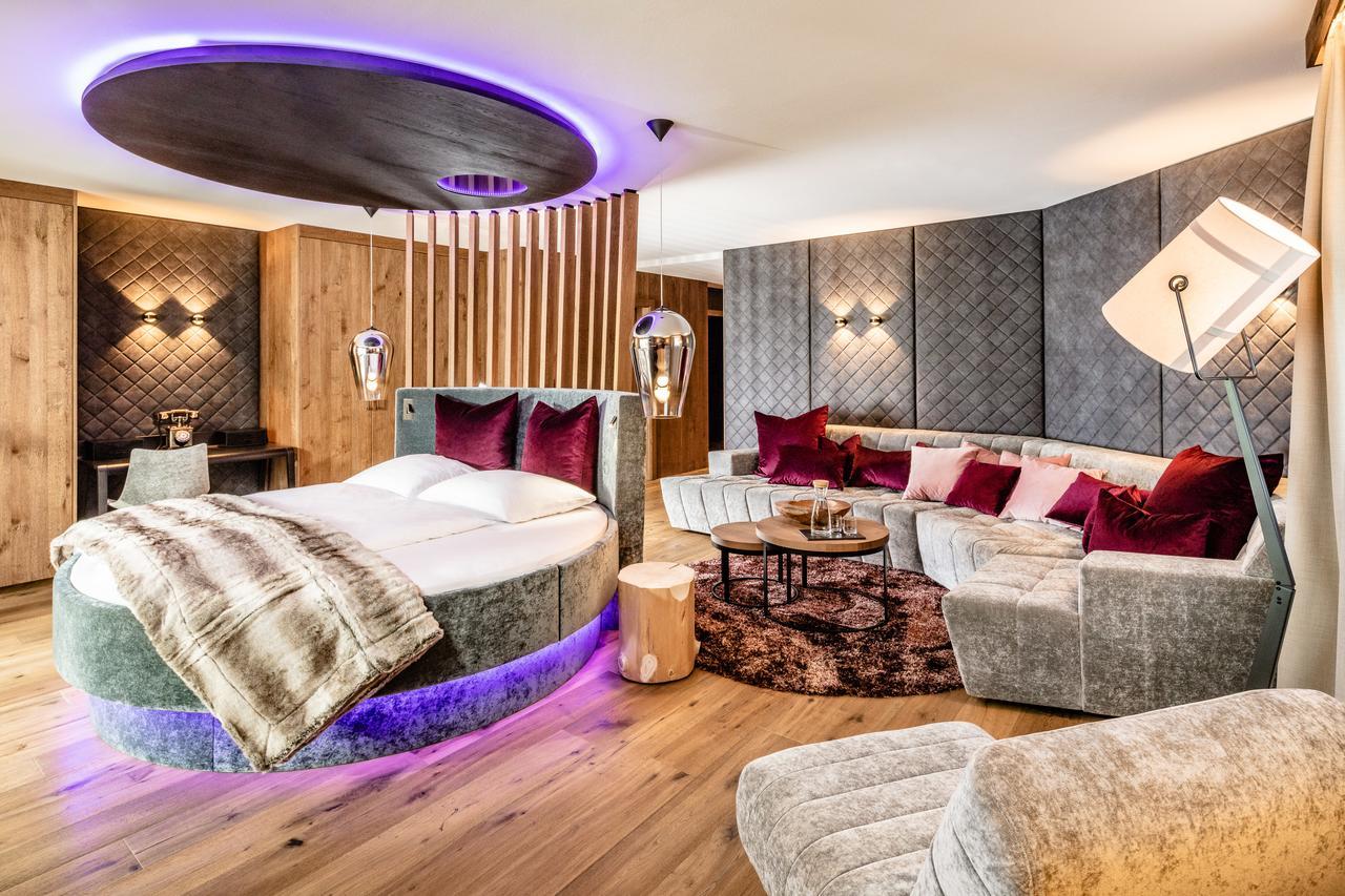 Alpine Luxury Spa Resort Schwarzenstein Lutago Exteriér fotografie